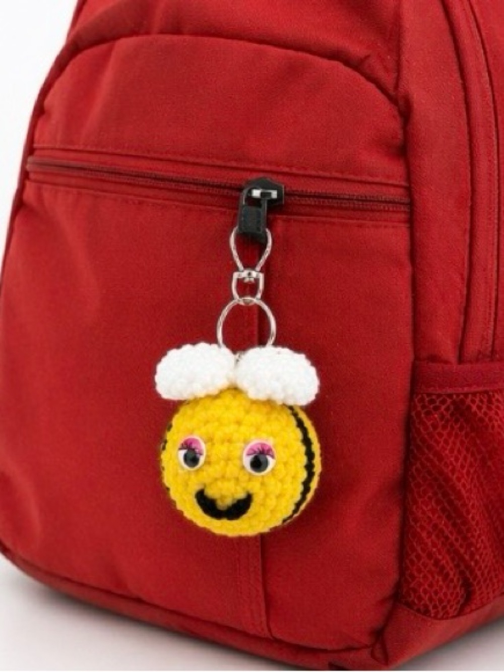 Mini Crochet Bee Keychain, Handmade Bumblebee Keyring, 2 Inch,for purse backpack